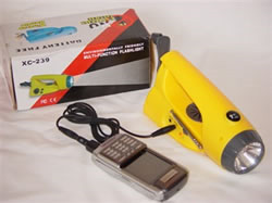 Solar Flashlight FM-Radio Mobile Phone Charger
